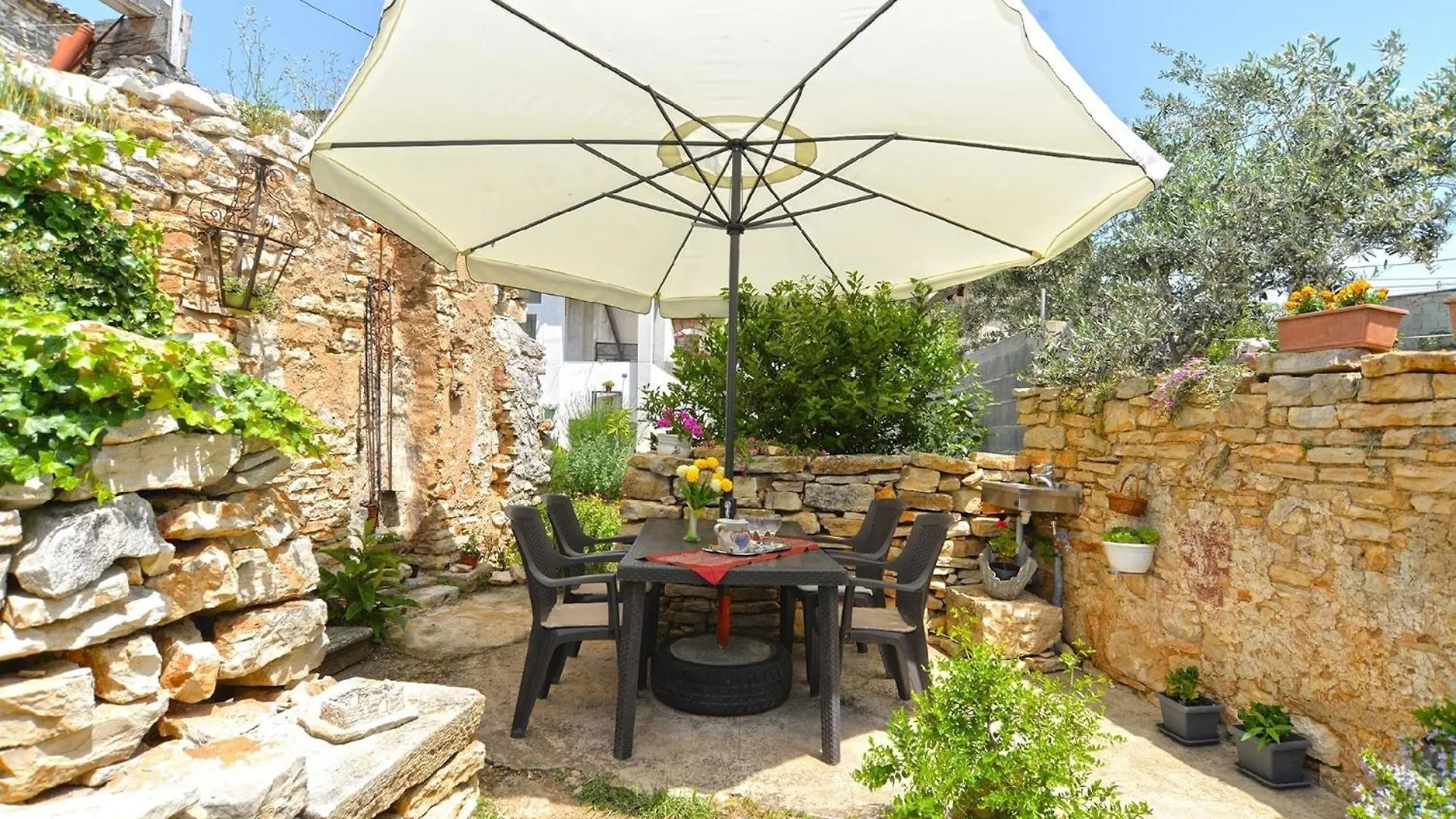 Apartment Ferienwohnung Fuer 5 Personen Ca 45 Qm In Galizana, Istrien Istrische Riviera